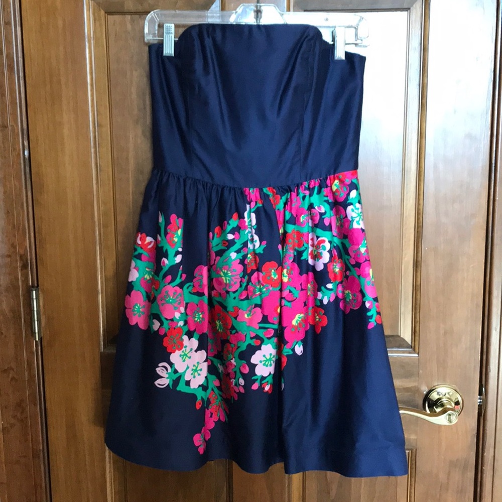 Navy strapless Lilly dress